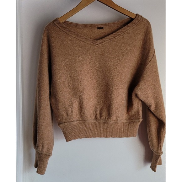 Free People Sweaters - Free People Women's Cropped Sweater XS Pullover Tan Cashmere Luxury Old Money